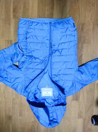 Chaqueta Quiksilver acolchada azul M -12 años