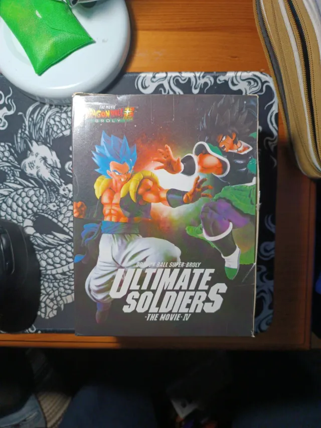 Figura Gogeta SSJ Blue Dragon Ball Super Broly