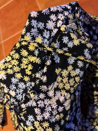 Conjunto H&M Blusa y Falda Estampada