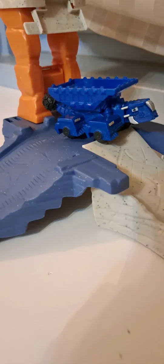 Pista Dinotrux - Dinosaurio