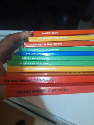 Cuentos Caillou