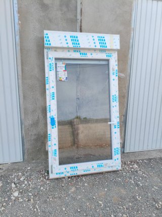 2 Ventanas NUEVAS PVC VEKA