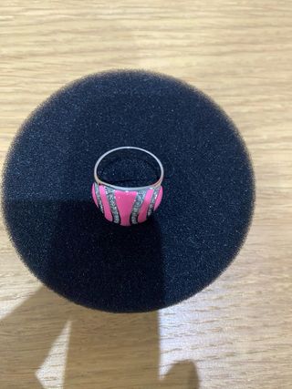 Anillo esmaltado rosa con circonitas