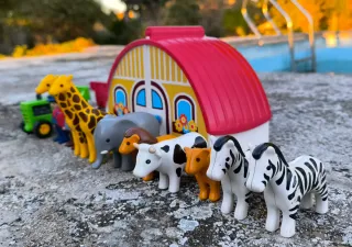 Granja Playmobil 123 con animales y figuras