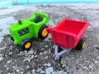 Granja Playmobil 123 con animales y figuras