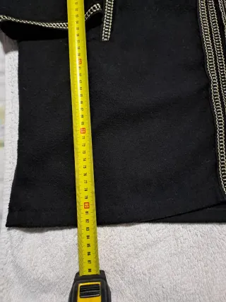 Chaqueta estilo príncipe negra unisex