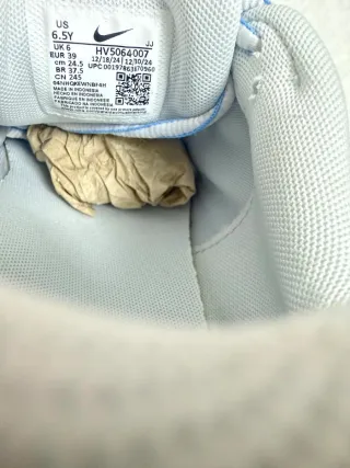 Nike P-6000 Plata y Azul claro