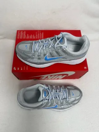 Nike P-6000 Plata y Azul claro