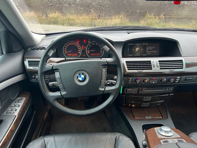BMW Serie 7 2003