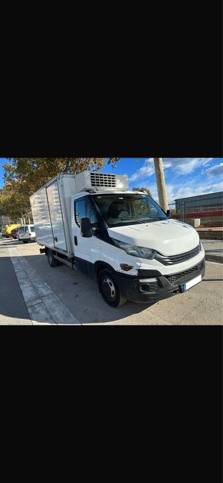 camion frigorifico iveco daily