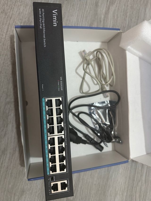 Switch Gigabit PoE Vimin 16 Puertos + 2
