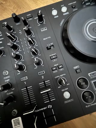 Controladora Pioneer Ddj-Flx4 8 meses uso