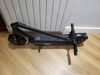 Patinete Eléctrico Negro