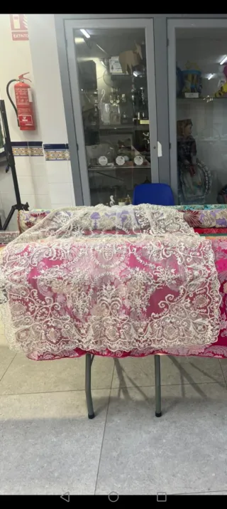 Manteletas de fallera blancas