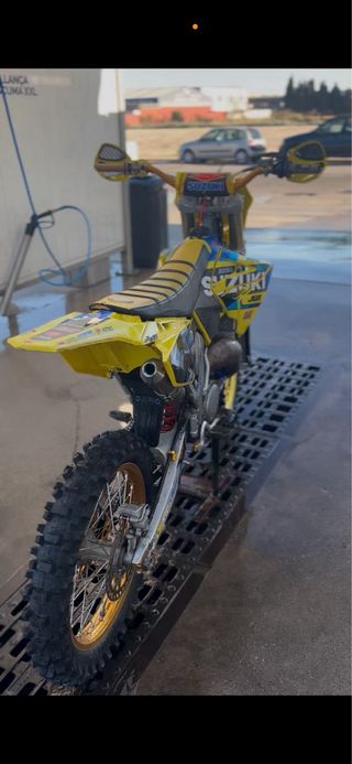 Moto de Cross Suzuki 125cc