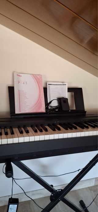 Piano Digital Yamaha Portátil Nuevo