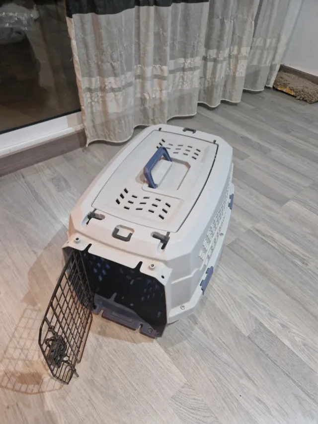 Transportín para mascotas beige y gris