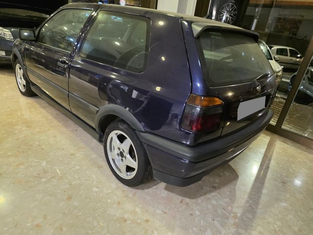 Volkswagen Golf 2.0 GTI GT Edition