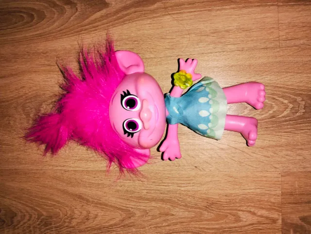 Muñeca Trolls Poppy Rosa