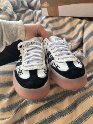 Adidas x Hello Kitty Bambas Originales