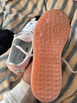 Adidas x Hello Kitty Bambas Originales