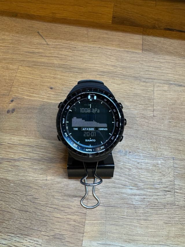 Suunto Core All-Black - Altímetro  -Baro - Compás.
