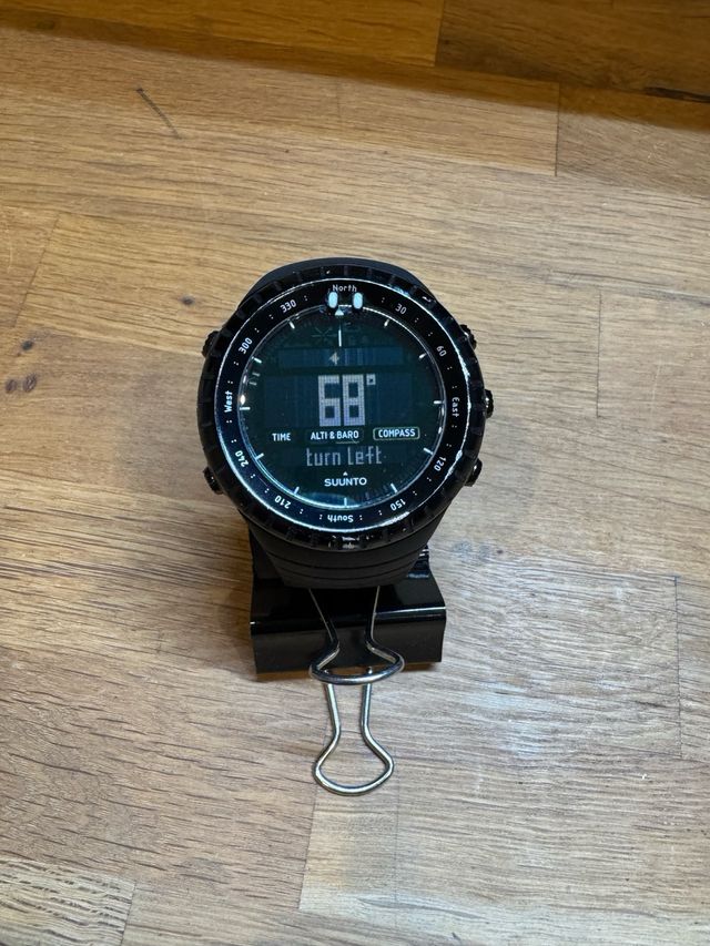 Suunto Core All-Black - Altímetro  -Baro - Compás.