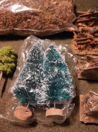 Decoración Belén: Árboles, Vallas y Musgo