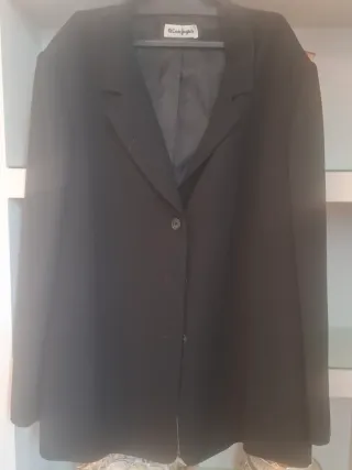 Chaqueta americana negra El Corte Inglés