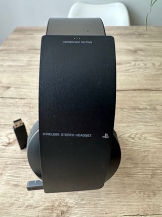 Cascos Inalámbricos PlayStation + Dongle