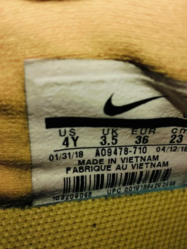 Zapatillas fútbol sala Nike niño amarillas