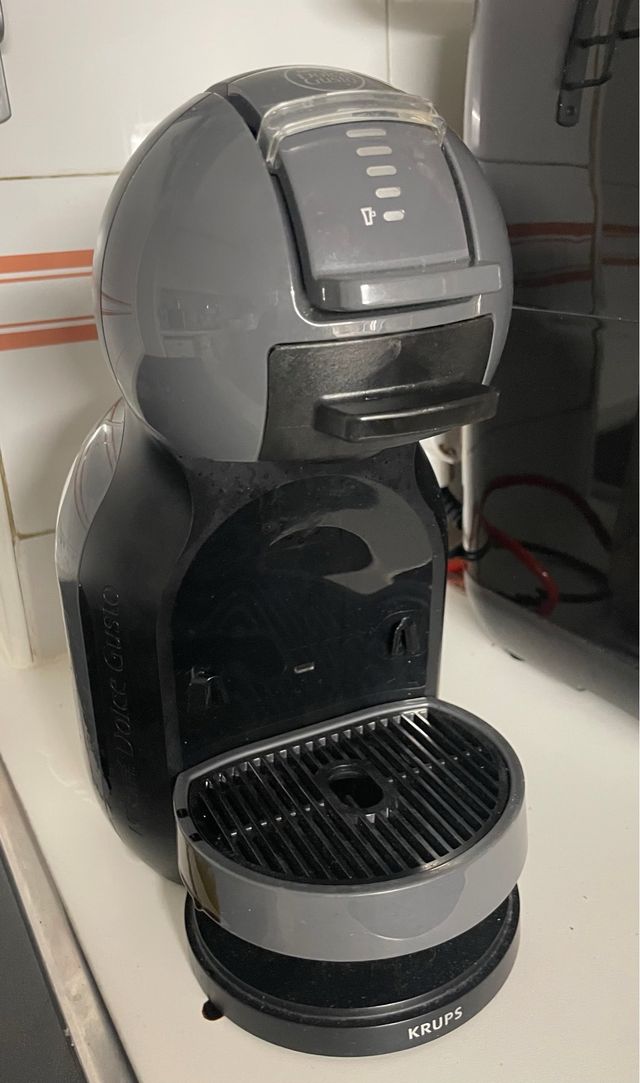 Cafetera Nescafé Dolce Gusto Krups