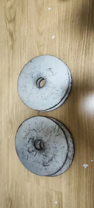 Conjunto discos. 35 kg para barra 50 mm olimpica