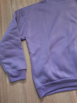 Sudadera morada con cremallera Talla M