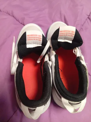 Zapatillas Nike Talla 37.5 Blancas y Turquesa