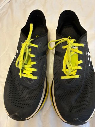 Zapatillas running Craft Ultra 4negras y amarillas