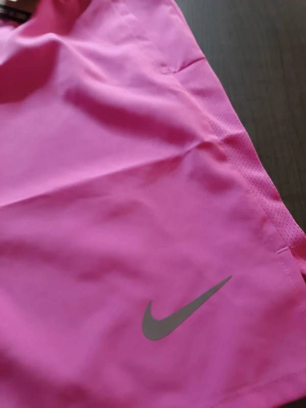 Pantaloncini Nike Uomo Taglia L Rosa