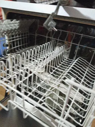 Lavavajillas Zanussi