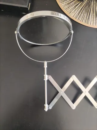 Espejo de maquillaje extensible Ikea