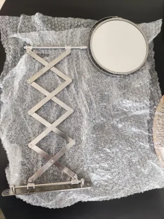 Espejo de maquillaje extensible Ikea