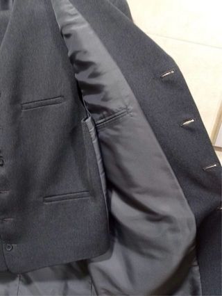 Traje de hombre gris