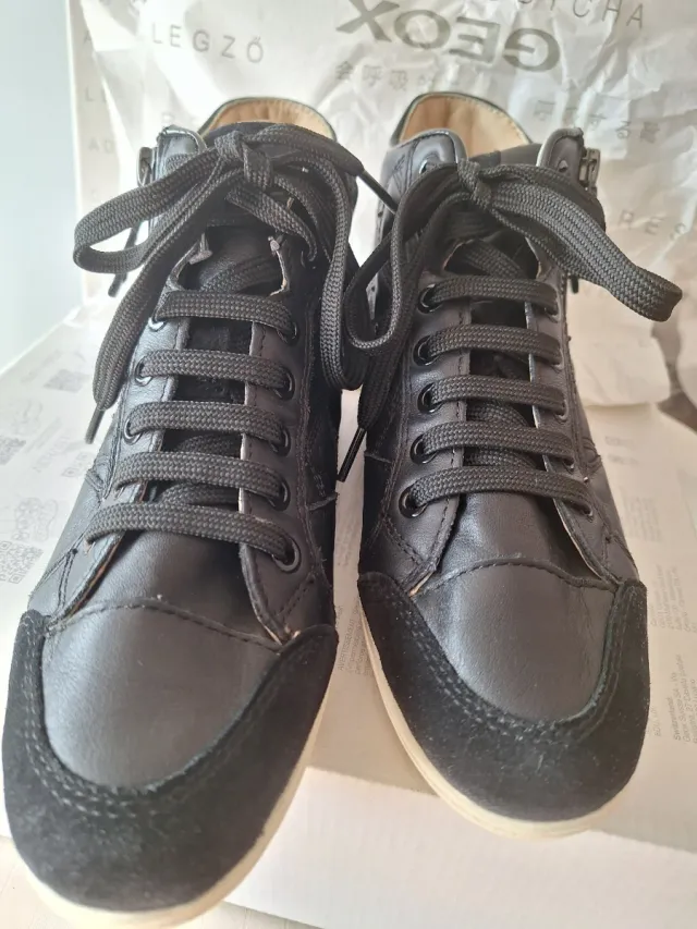 Botines Deportivos Piel Negros