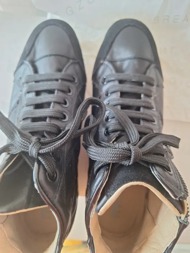 Botines Deportivos Piel Negros