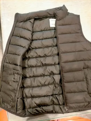 Chaleco niño de Lefties. Talla 11-12.