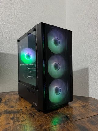 PC Gaming Rtx 5060 Ryzen 5500 16gb ram Windows 11