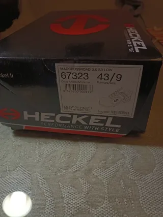 Zapatos de seguridad Heckel negros y verdes