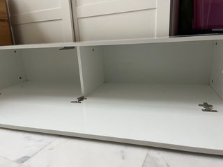 Mueble de pared blanco