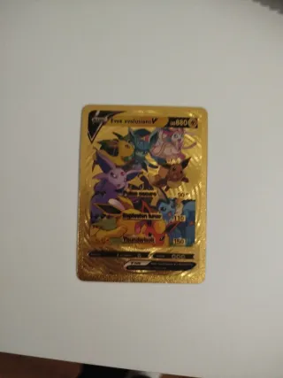 Carta Pokémon Evee Evolutions V