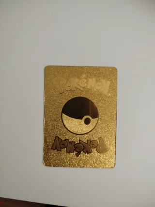 Carta Pokémon Evee Evolutions V