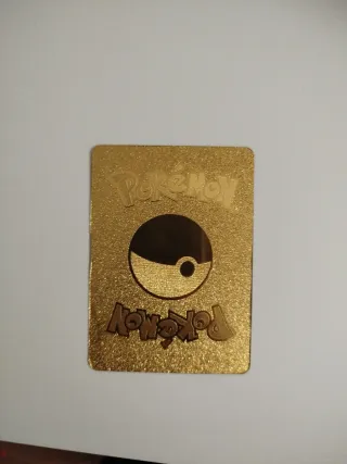 Carta Pokémon Evee Evolutions V